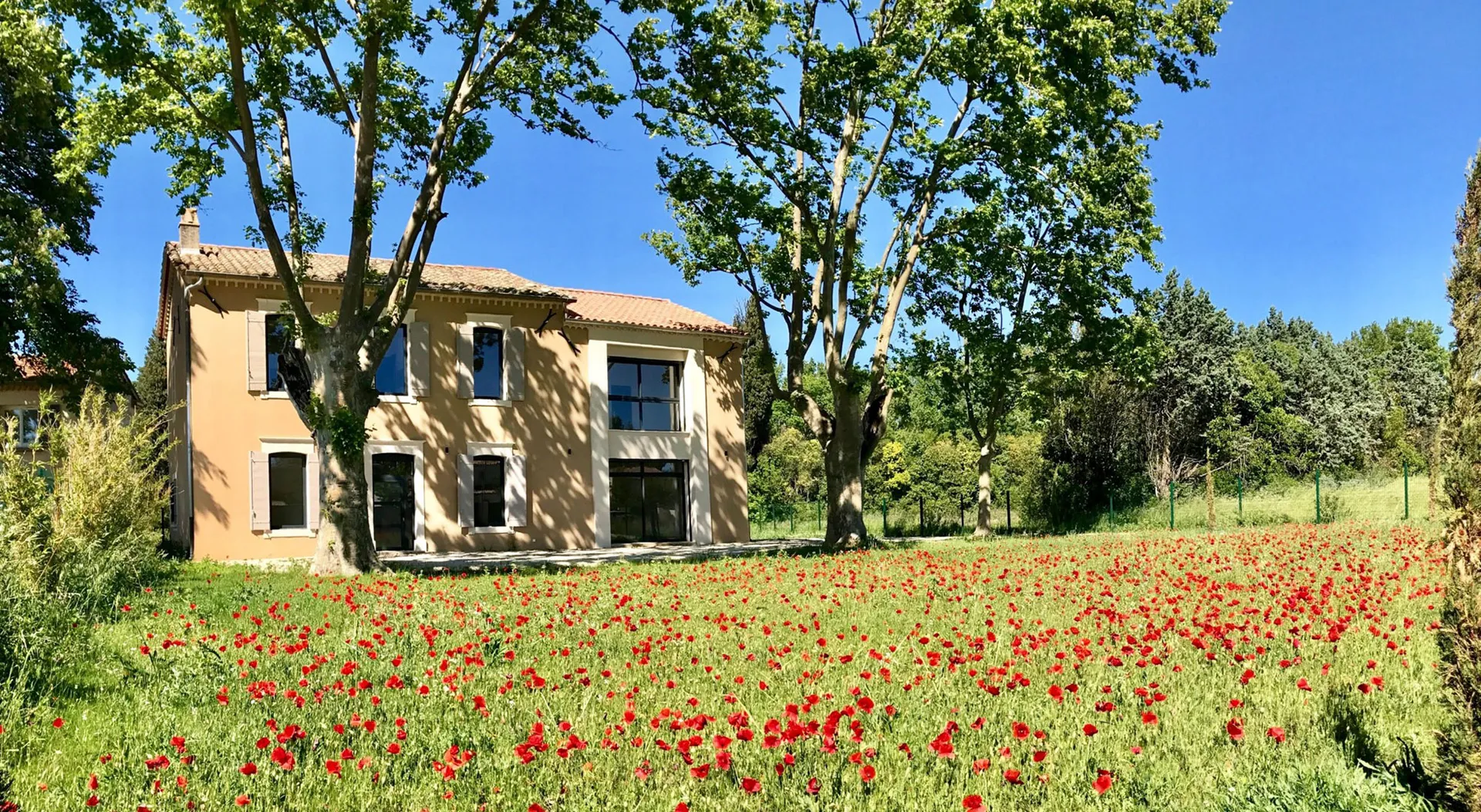 Propriété moderne en Avignon