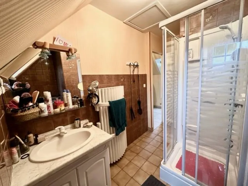 Maison familiale de 96 m² édifiée sur 625 m² de terrain sur la commune de ST AUBIN LES ELBEUF