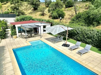 Villa 7 pièce(s) 5 chambre(s) 160 m² Les Issambres (83380)