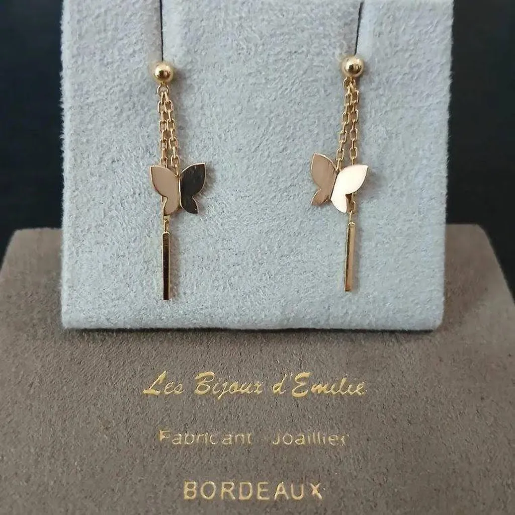 Boucles d'oreilles pendante papillon