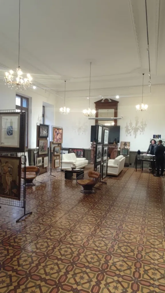 salle a louer organisation ventes aux encheres draguignan var