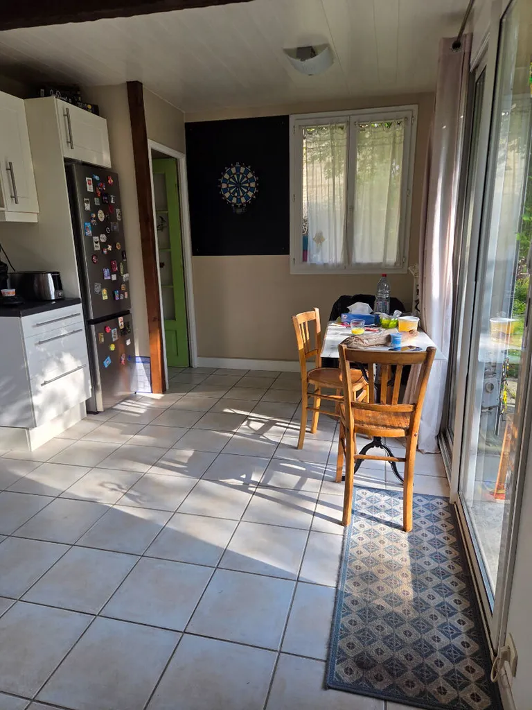 A saisir maison de 190m² habitables édifiée sur 500 m² de terrain sur la commune de CAUDEBEC-LES-ELBEUF 76320