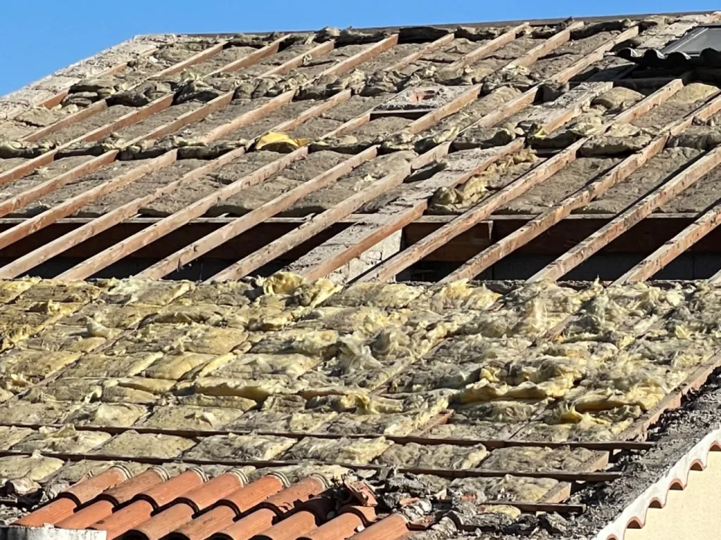 Réfection de toiture avec isolation d’une maison sur Châteauneuf-les-Martigues.