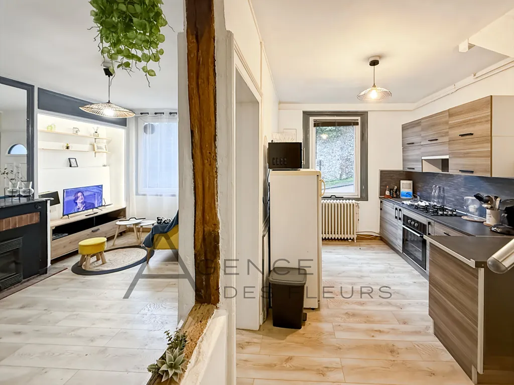 A vendre, jolie maison de 73 m² sur un terrain de 207 m² située à Elbeuf 76500