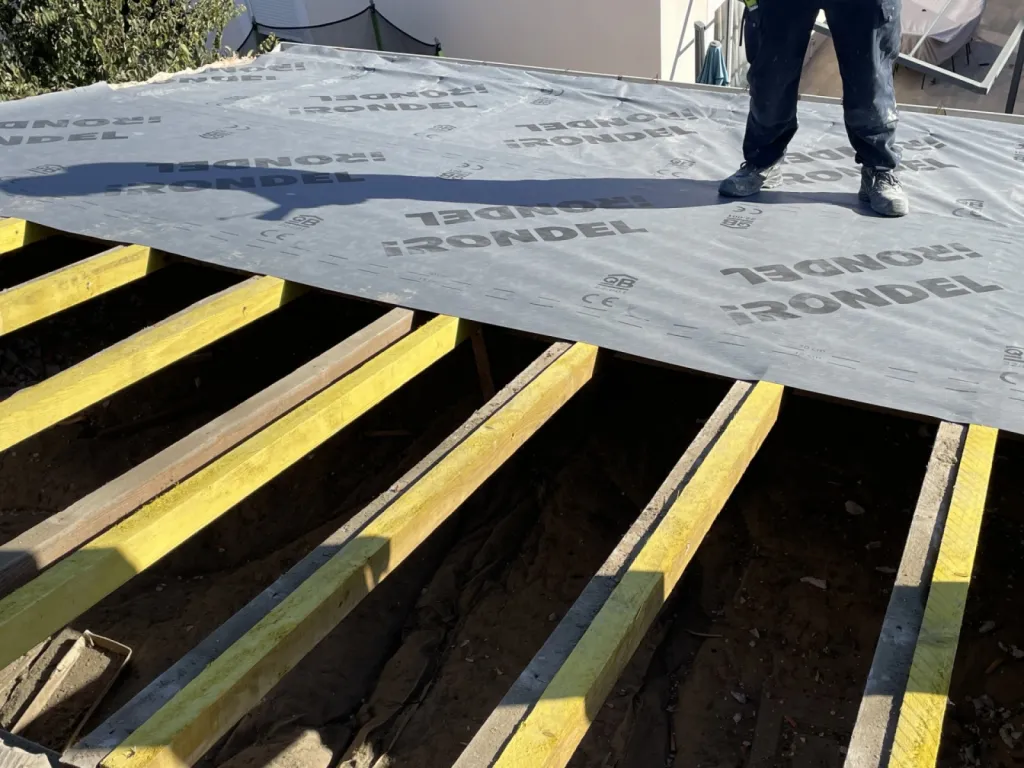 Changement d’une toiture de maison sur Martigues