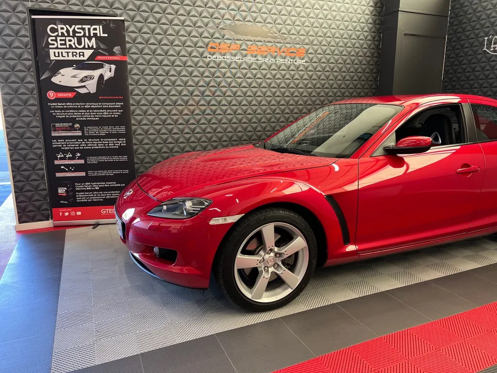 Traitement céramique Crystal Sérum Ultra sur Mazda RX8 Performance - Le Mans (72)