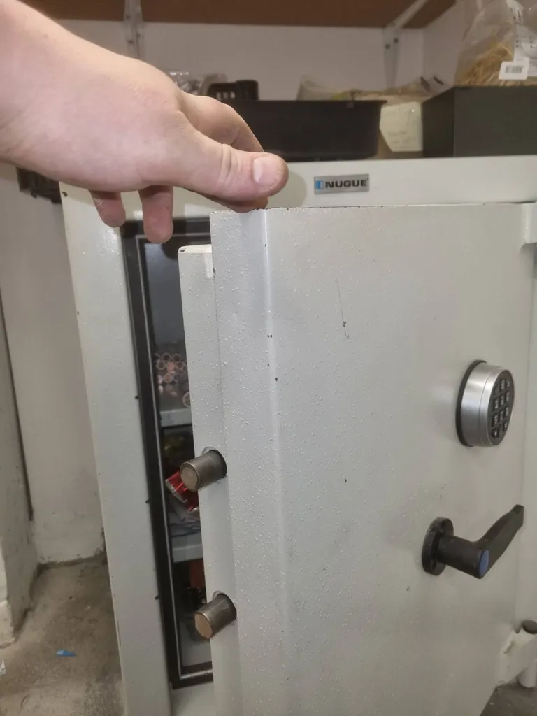 ouvrir un coffre fort en panne