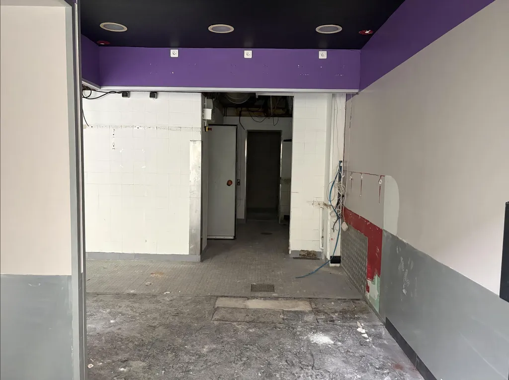 Location - Boutique 55 m², Passy - Boulainvilliers - Maison de la Radio, Rue de l'Annonciation 75016 PARIS