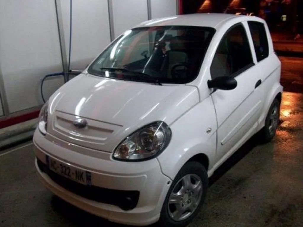 Voiture sans permis occasion Marseille Minicar Microcar Mgo
