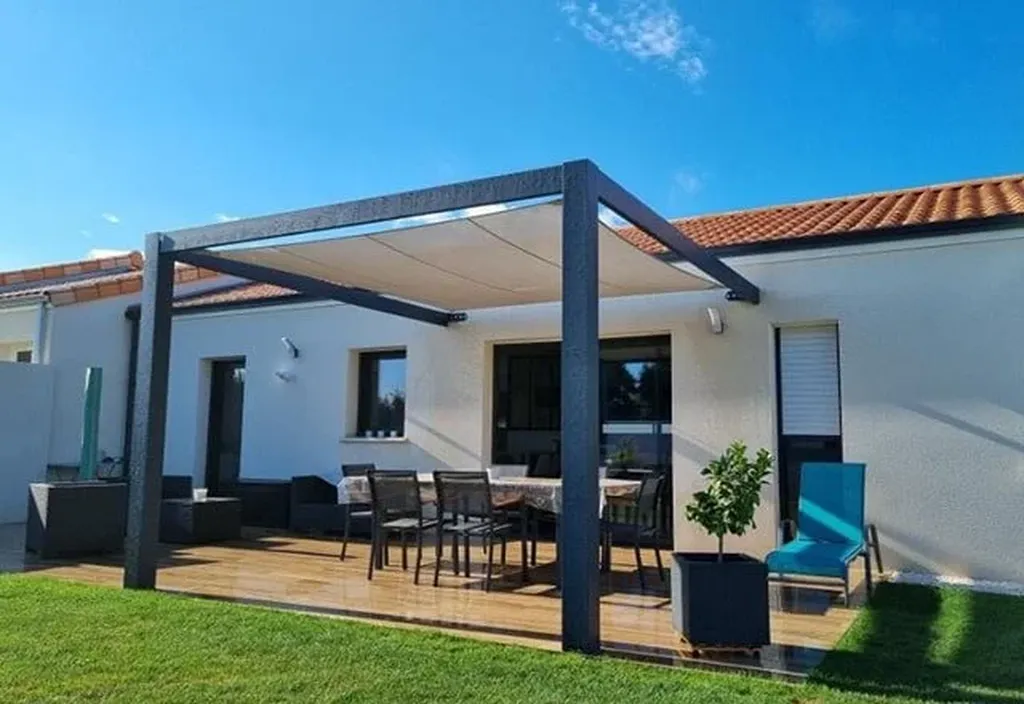 voile d'ombrage en Corse-du-Sud