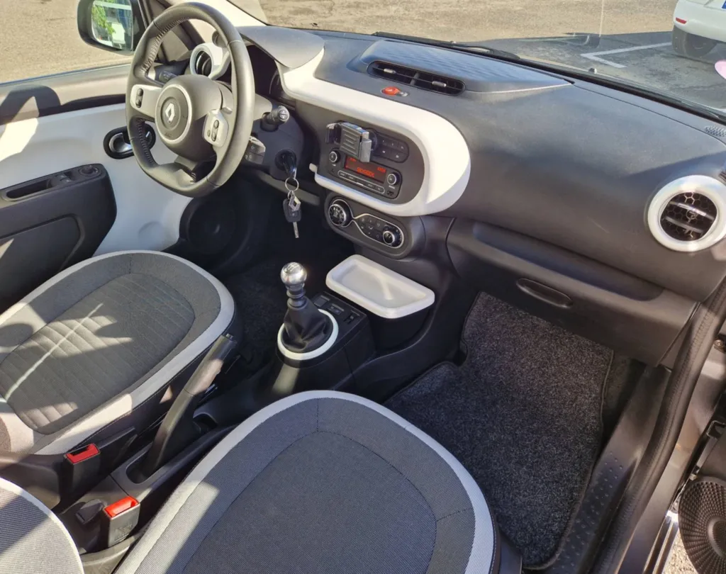 RENAULY TWINGO III TCE 90 INTENS OCCASION  FAIBLE KILOMETRAGE PROCHE DE TOULOUSE EN OCCITANIE