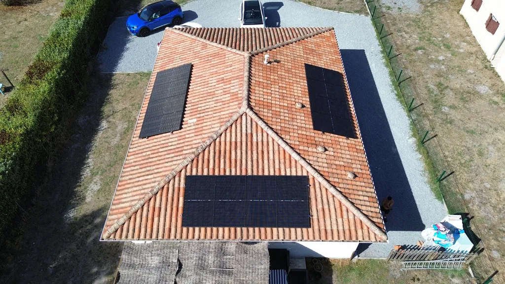 Réduisez durablement vos factures d'énergie avec une installation solaire de 6 kWc dès 8990€ et batterie virtuelle à Saugnac-et-Muret dans les Landes.