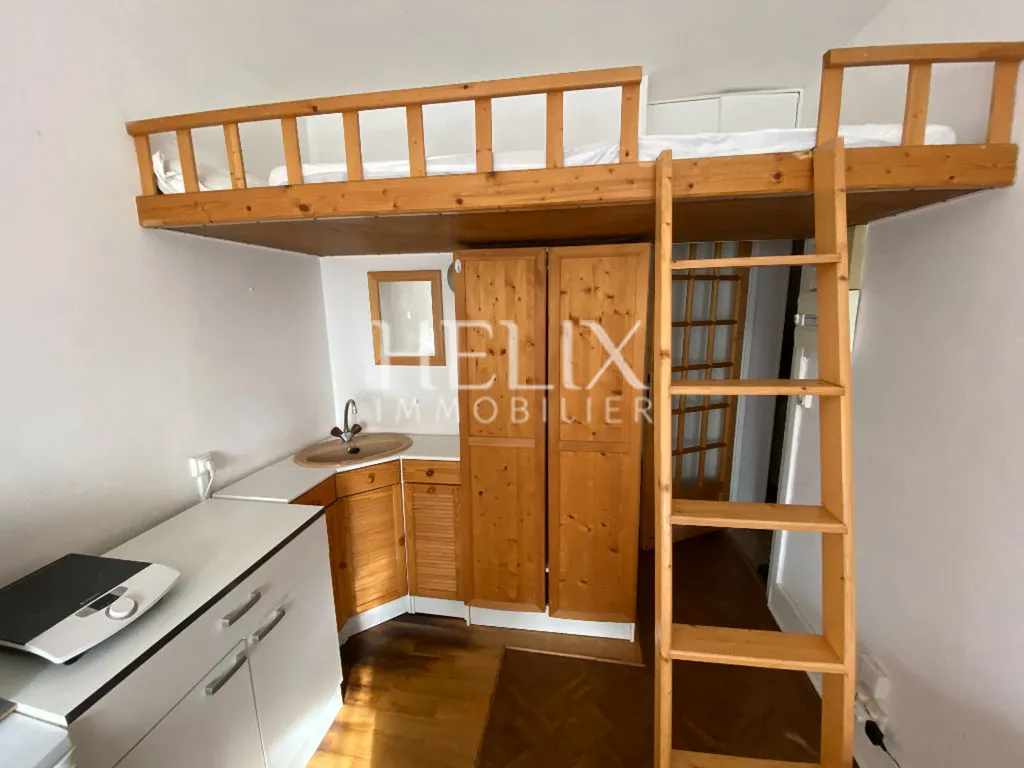 Le Pecq, Saint Wandrille. Studette avec bon rapport locatif