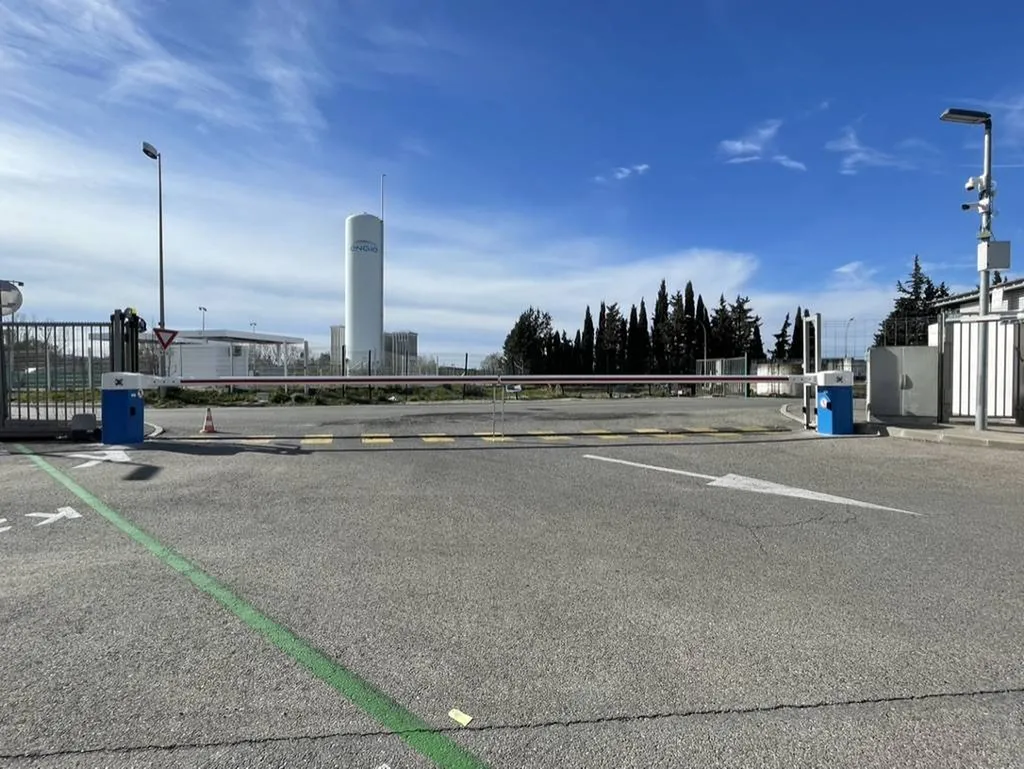 Remplacement barrière automatique LBA sur mesure à Aix en Provence 13