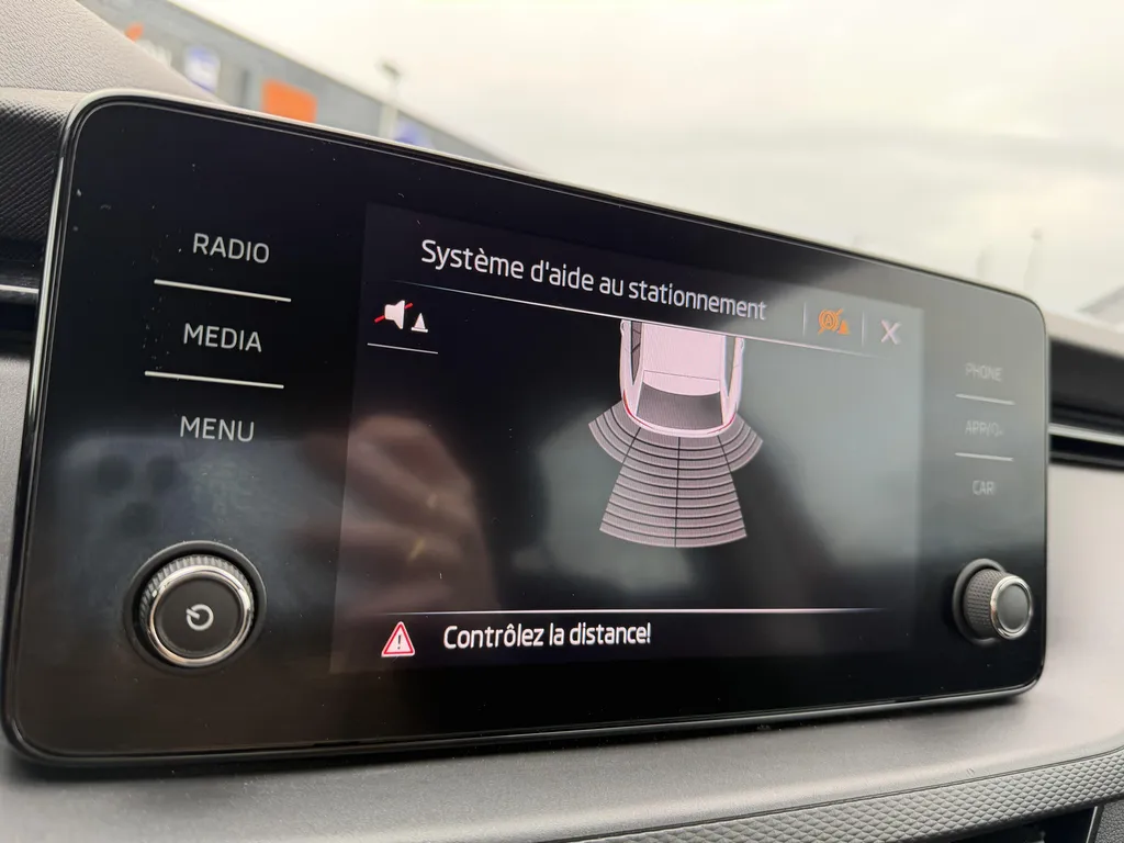 Achat Skoda Scala occasion automatique à prix bas proche du Havre : berline essence Crit'Air 1 garantie 6 mois