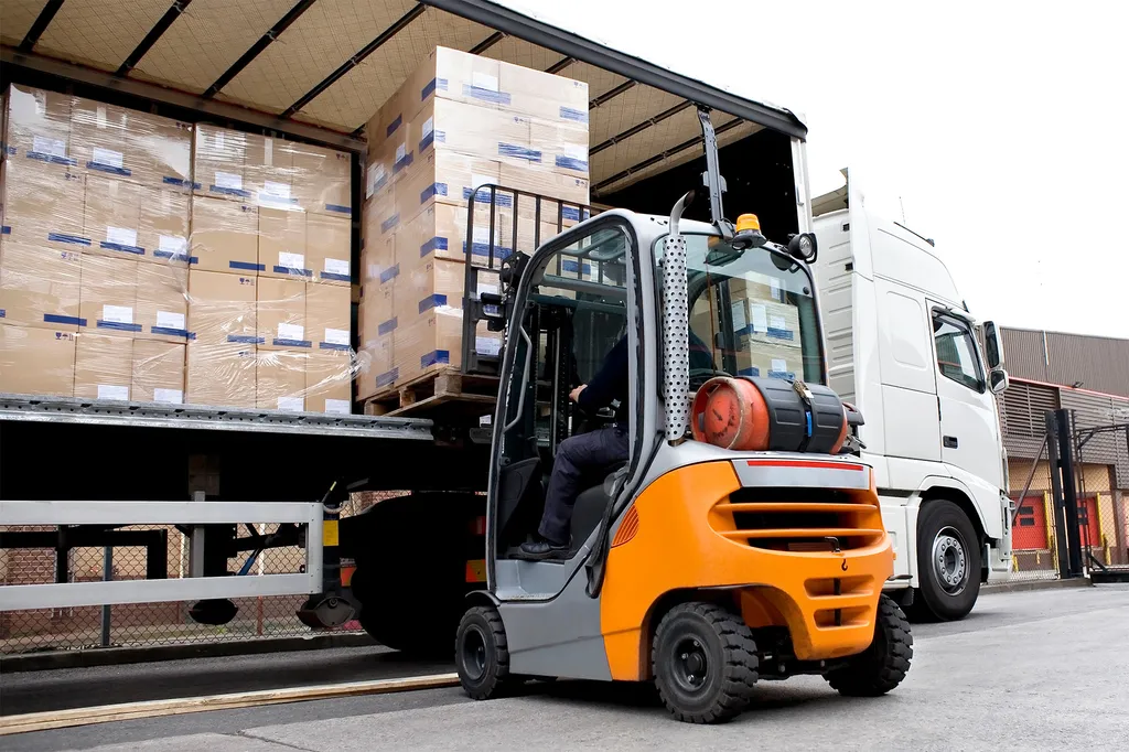 Votre spécialiste du transport de colis vers le Maghreb et l'Afrique