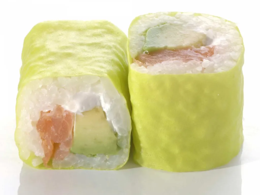 Photo pour un restaurant de sushis maki soja vert