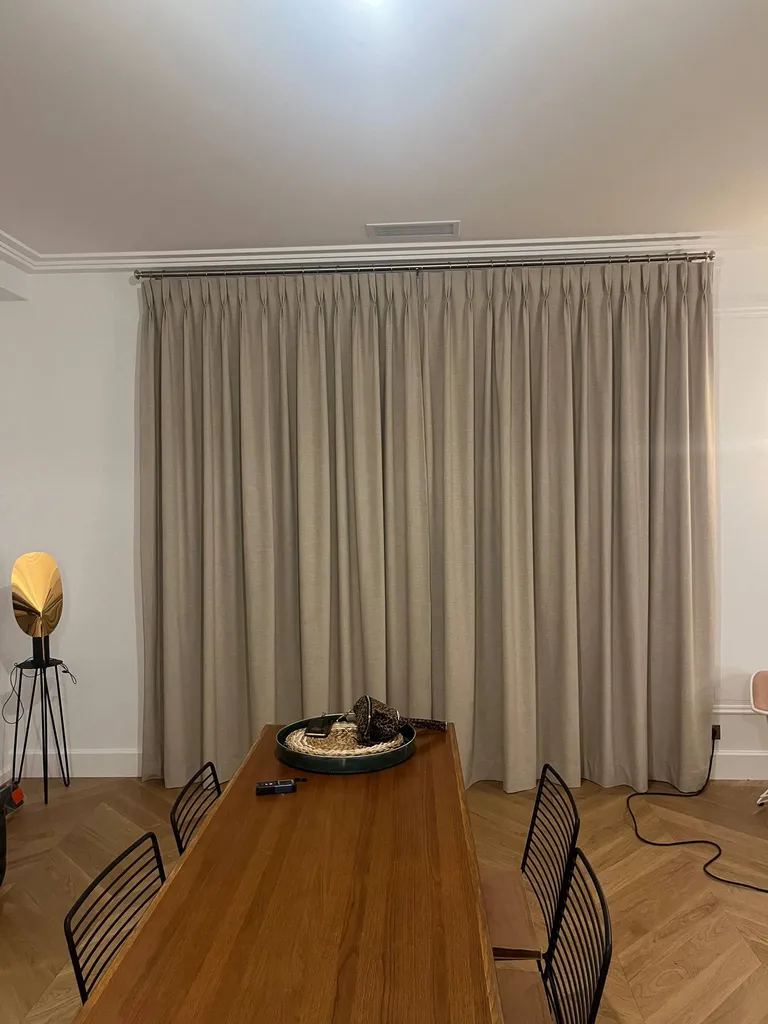 Rideaux doublés tête à plis pincés 