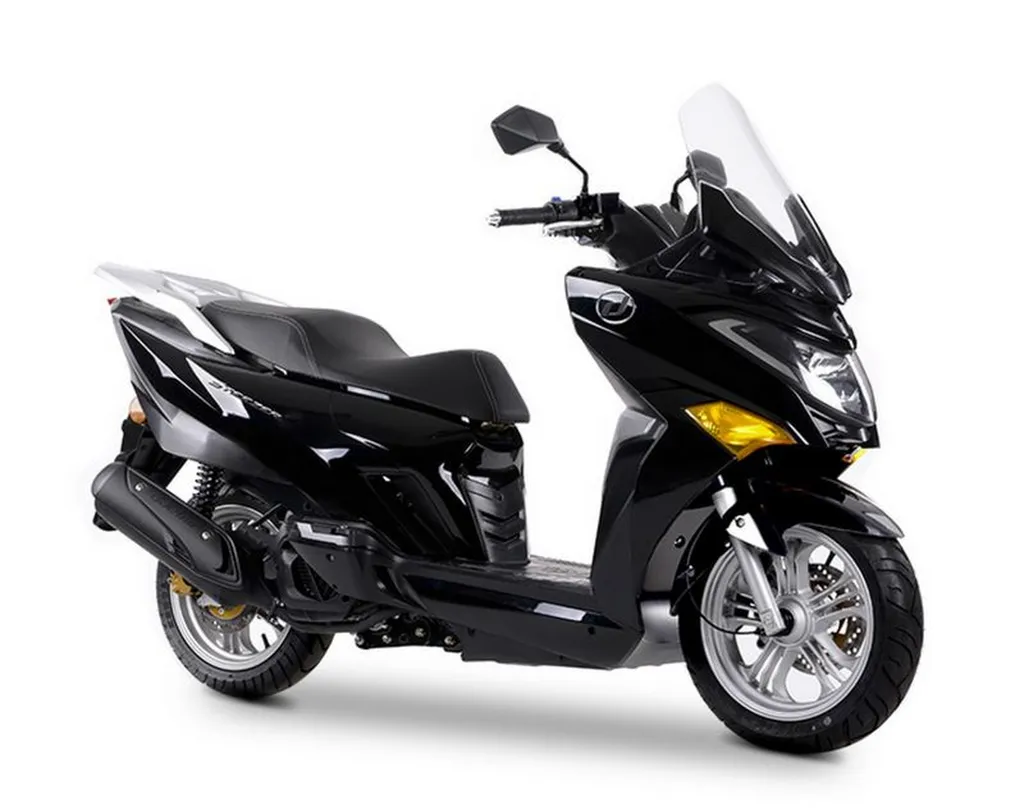 SCOOTER NEUF DAELIM STEEZER 125cc PACA