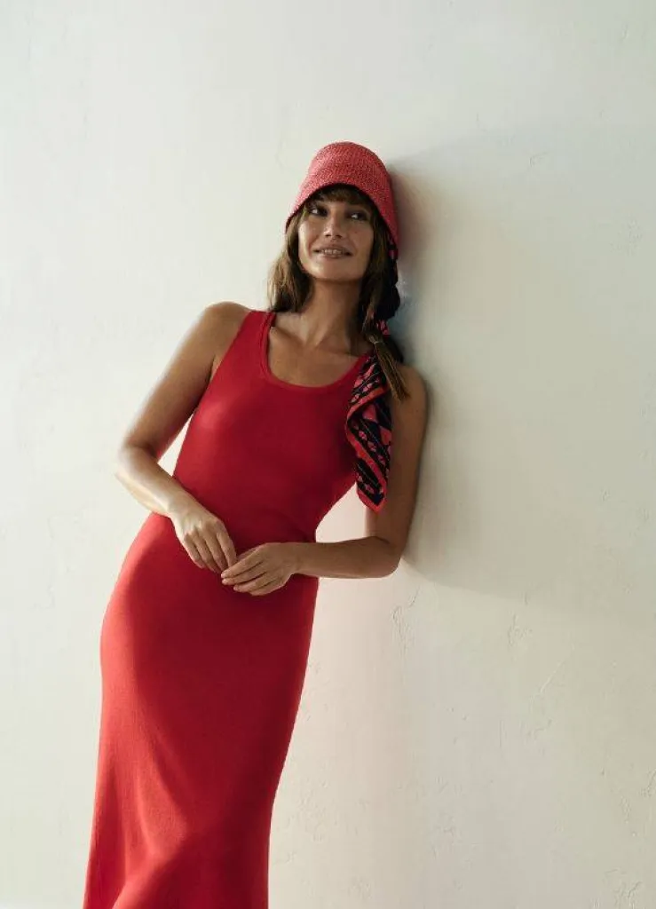 Weekend MaxMara le vestiaire idéal, une collection printemps-été avec de magnifiques robes bohème chics.