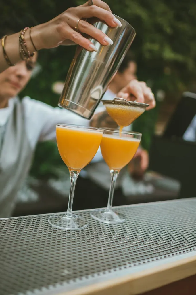Bar à cocktails mobile La Barmobile lors d’un événement d’entreprise à Lyon.
