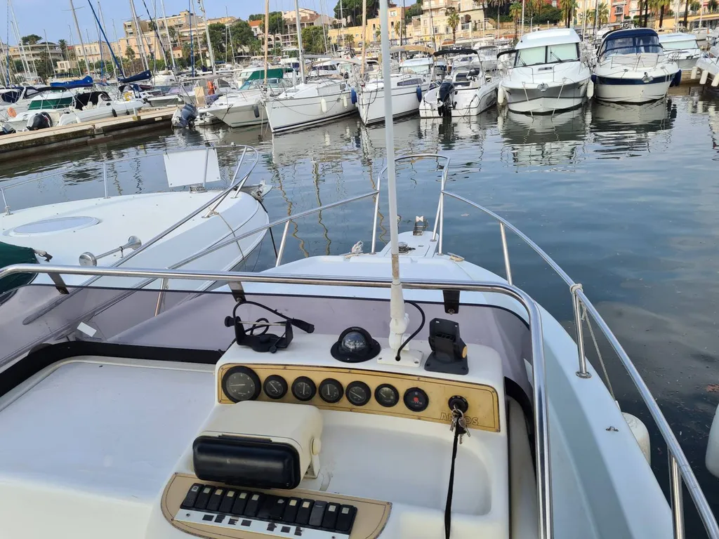 Acheter d'occasion un bateau habitable Arkos à Toulon