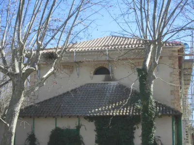 Réparation de zinguerie en toiture à Bagnols chéneau gouttière solin intervention urgente ou sur rendez-vous