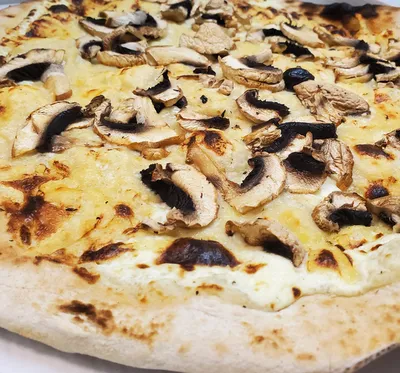 où  manger une pizza feu de bois le dimanche et le lundi  en livraison ou à emporter à Salon de Provence