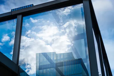 Nettoyage de vitres de bureaux en Alsace pour entreprises et locaux professionnels