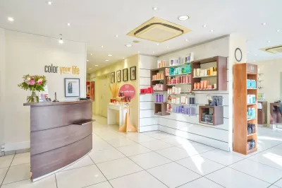 Quelle photographe professionnel pour un salon de coiffure à vendre à Rueil Malmaison