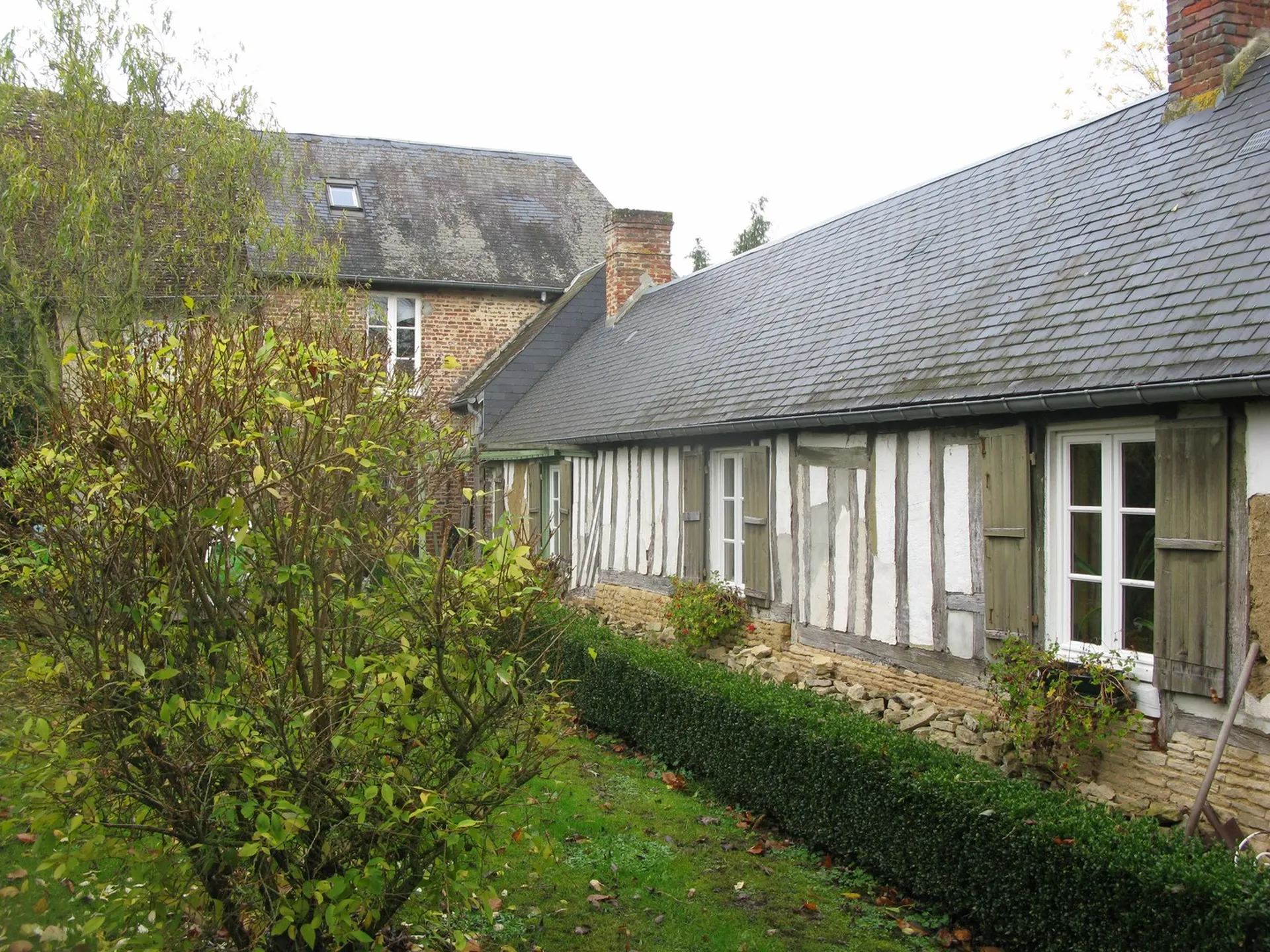 PROPRIETE NORMANDE PROCHE LIVAROT PAYS-D'AUGE