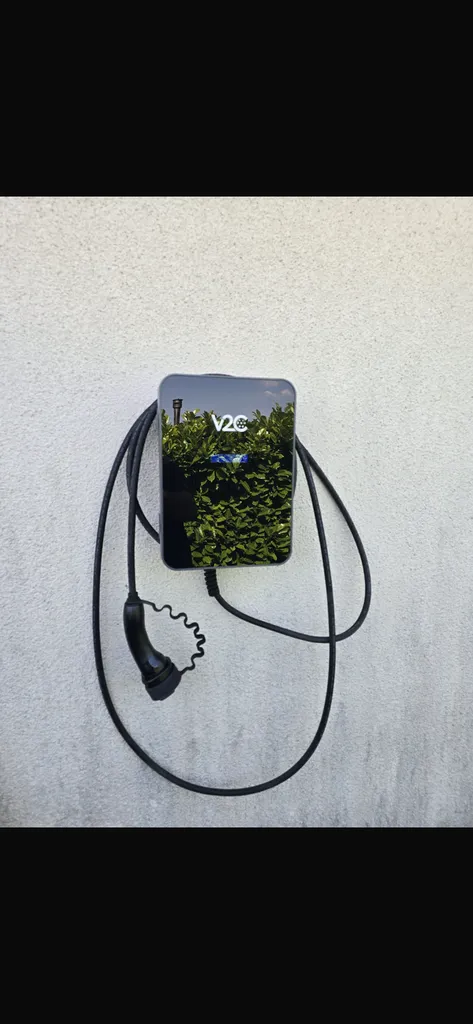 V2C