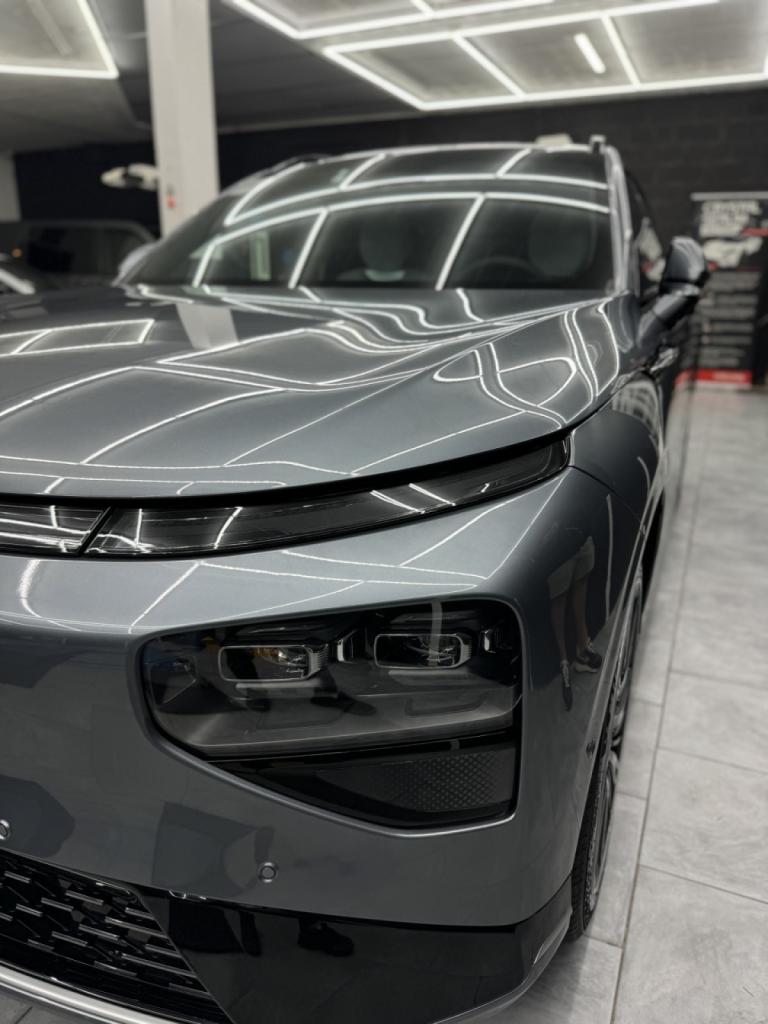 XPENG G9 : Une Protection d’Exception avec Gtechniq et XPEL chez Riviera Detailing