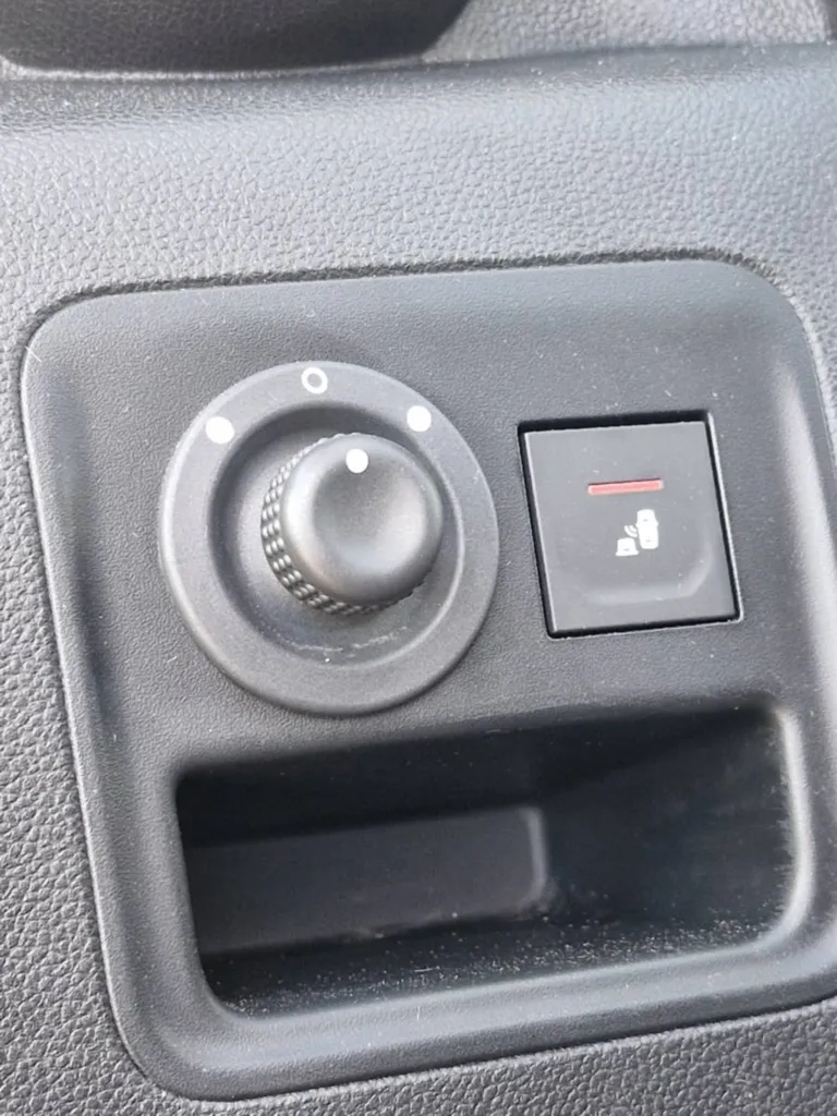 DACIA DUSTER OCCASION PRESTIGE BLUE DCI 115 4X4 OCCASION PRES DE TOULOUSE EN OCCITANIE A PLAISANCE DU TOUCH