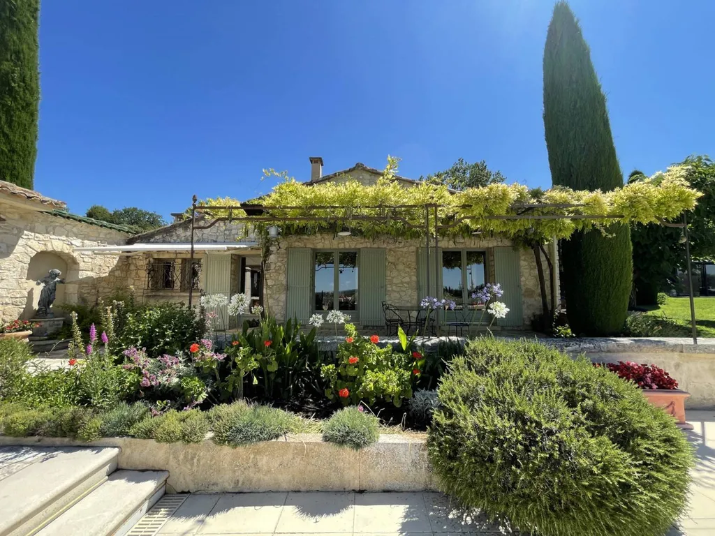 maison avec vue panoramique sur les hauteurs de Pernes-Les-Fontaines   