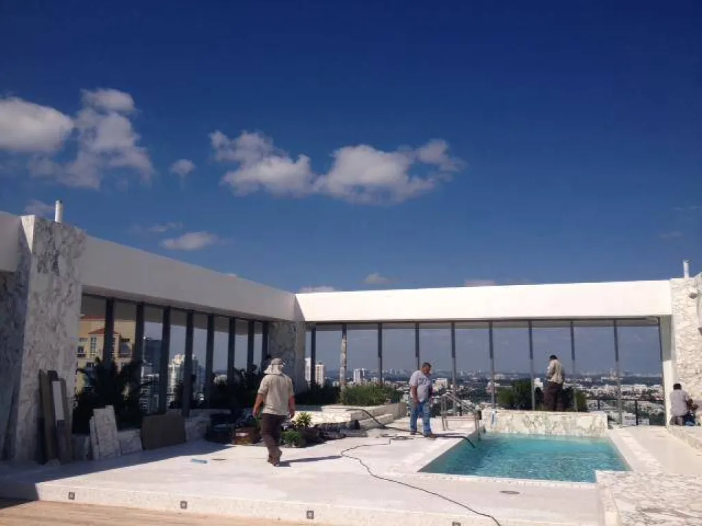 CHANTIER EN COURS TADELAKT BLANC TERRE DU MONDE