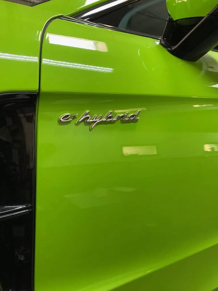 Les véhicules hybrides passent aussi un contrôle technique chez Autosur Martigues près de Fos-sur-Mer