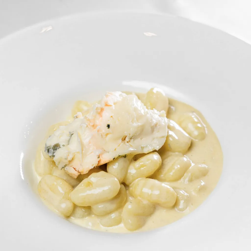 Commander des pâtes fraiches Gnocchi au gorgonzola à Pernes-les-Fontaine dans le 84