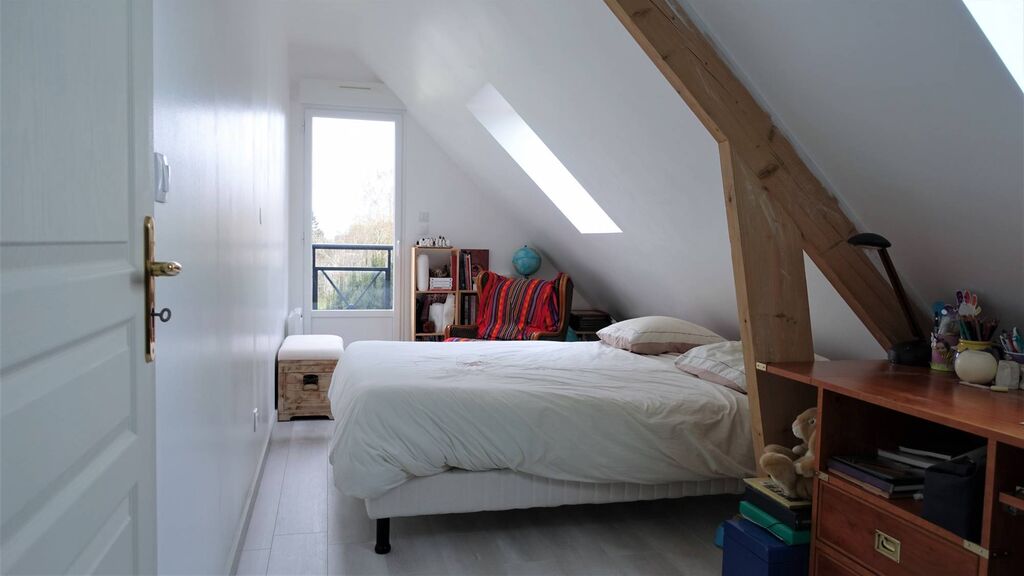 Maison en résidence proche centre ville de EU, 5 chambres, 2 salle d'eau, à 5 kms de la mer. Les villes soeurs 76260 (Eu, Le Tréport, Mers Les Bains )