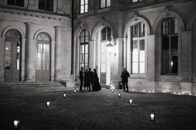 Glamorous and Romantic wedding organized in a private hotel and reception rooms with views on Place Vendôme