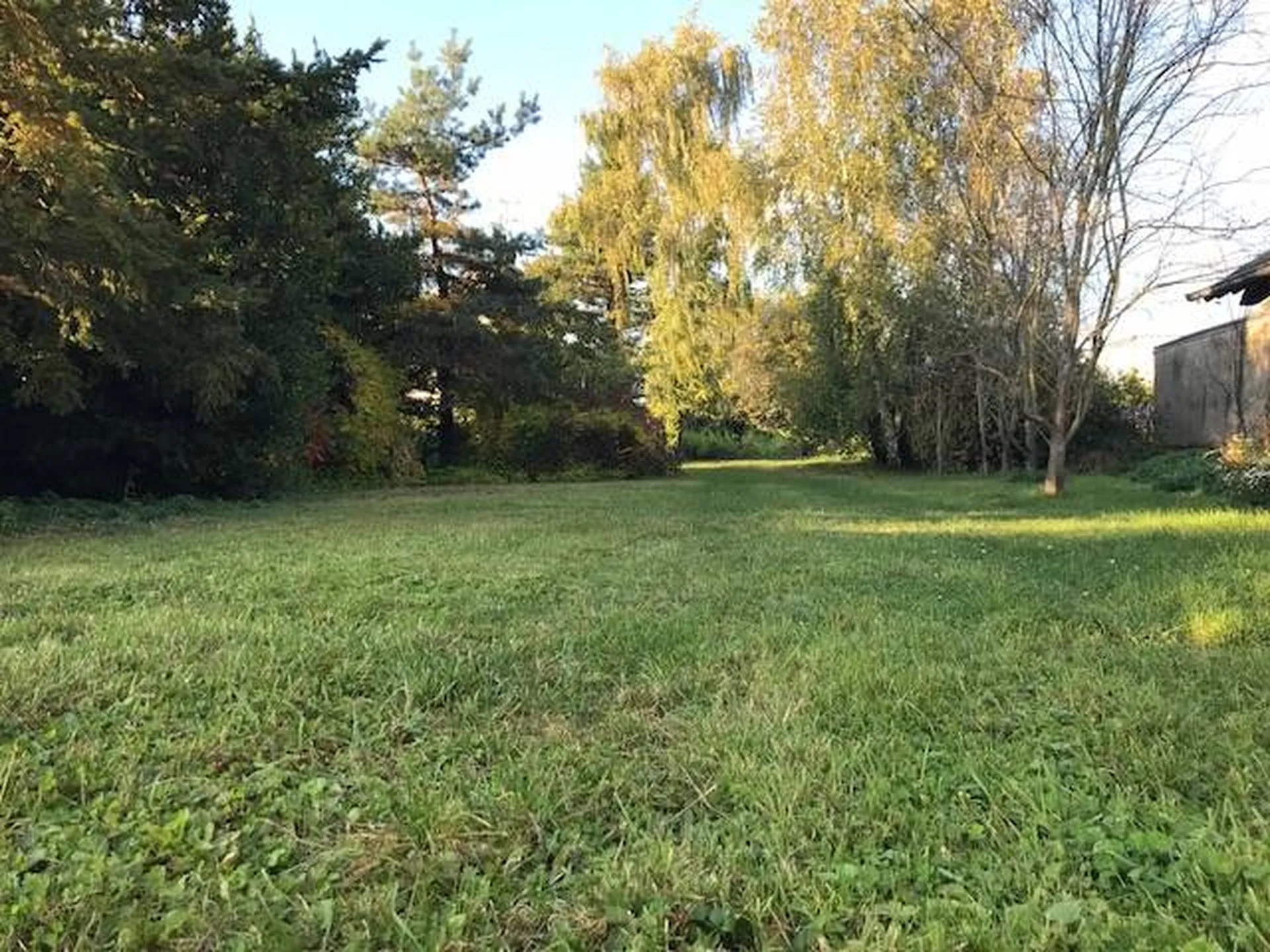 A acquérir terrain de 2600 m² avec belle maison de maître et ses dépendances proche de Lisieux 14