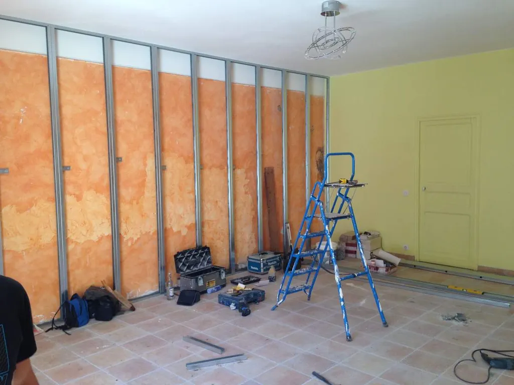 Réalisation de doublage en placo plâtre à Salon de Provence