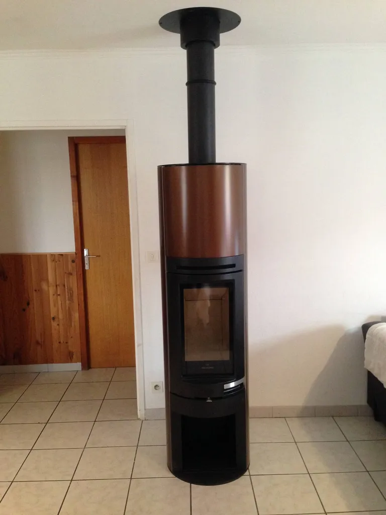 Poêle à bois avec accumulateur de chaleur sur Saint Rambert d’Albon