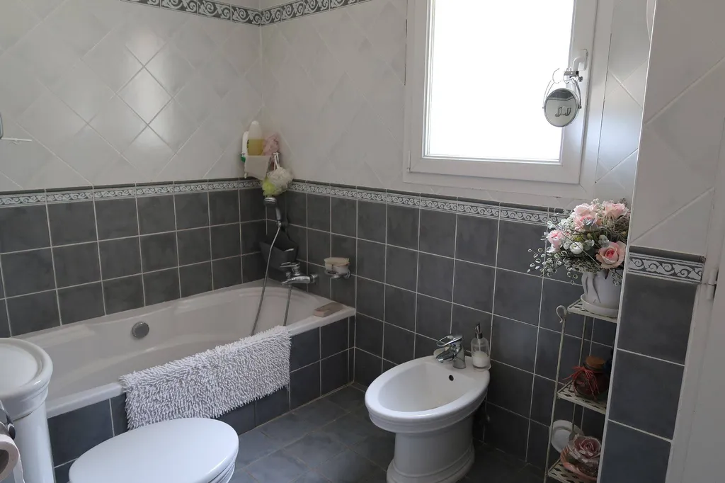 Maison avec piscine et garage à l'achat à Cassis