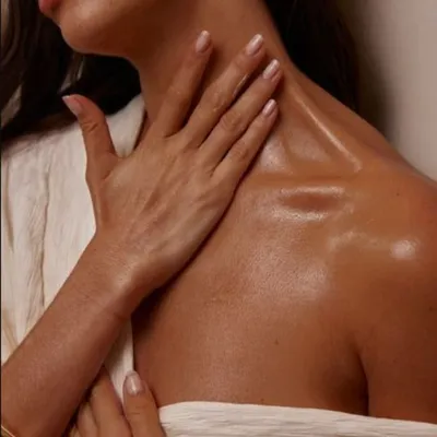 Soins corps pour homme et femme à toulouse chez joslayhair & beauty 