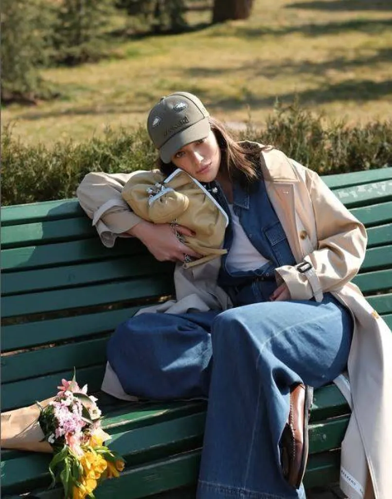 Weekend Max Mara, un esprit bohème, un message de liberté d'esprit.