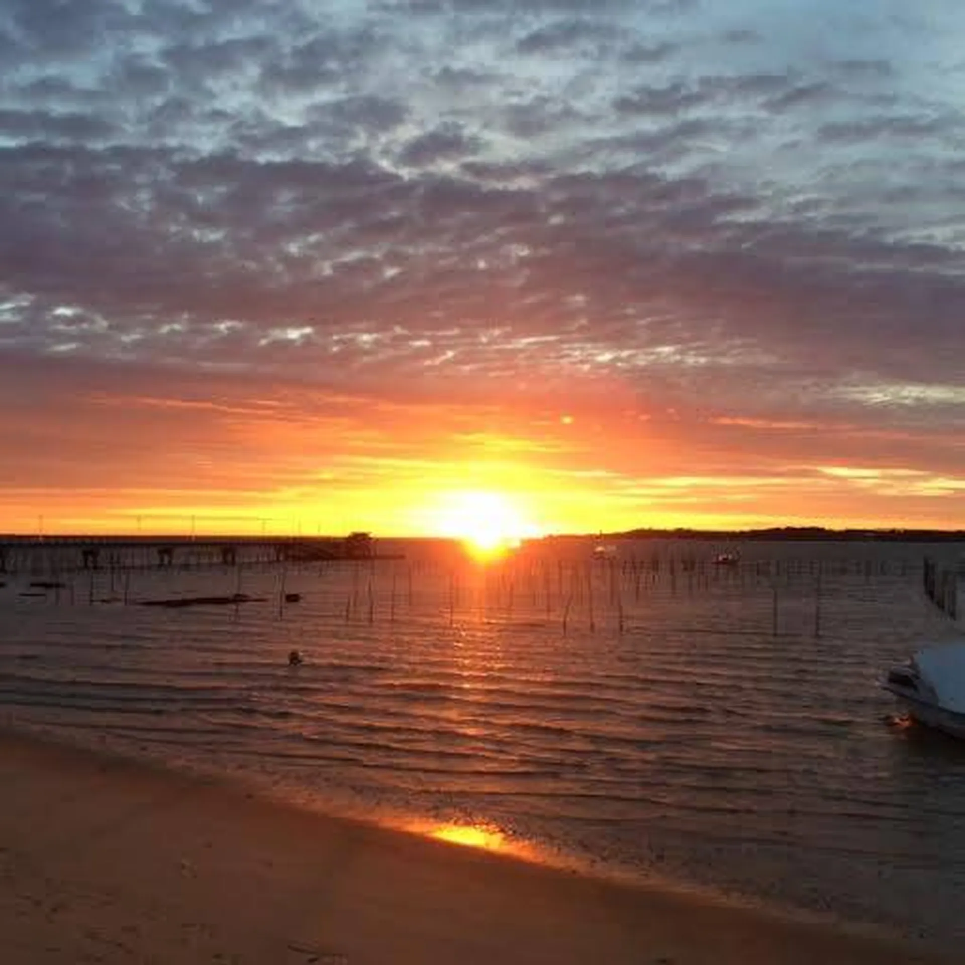 Croisière au coucher de soleil en bateau privatisé 
