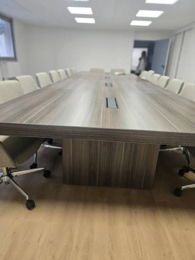 Salle de réunion bois Quadrifoglio T45 à Nîmes Gard