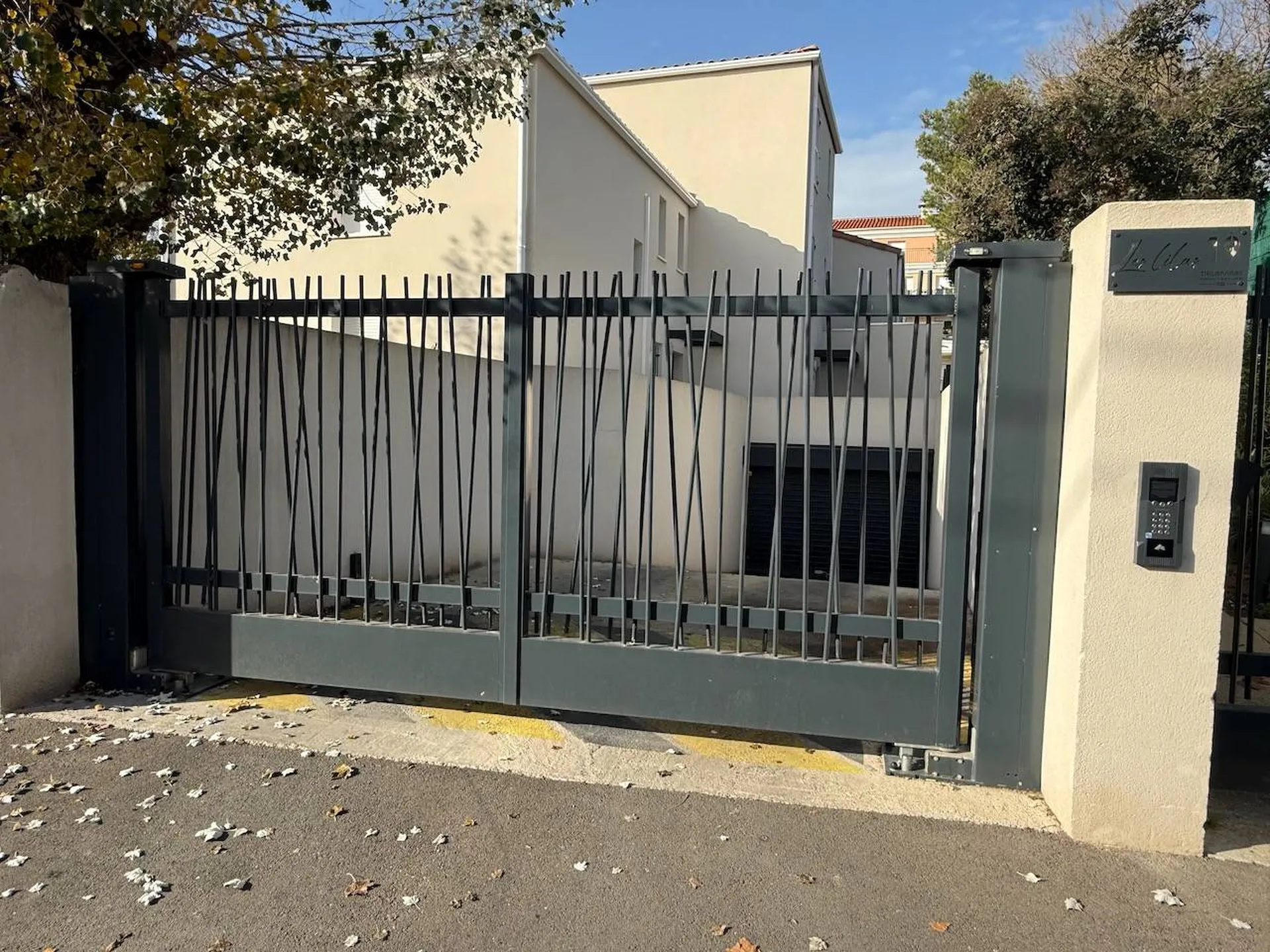 Remplacement motorisation de portail automatique à Marseille 13