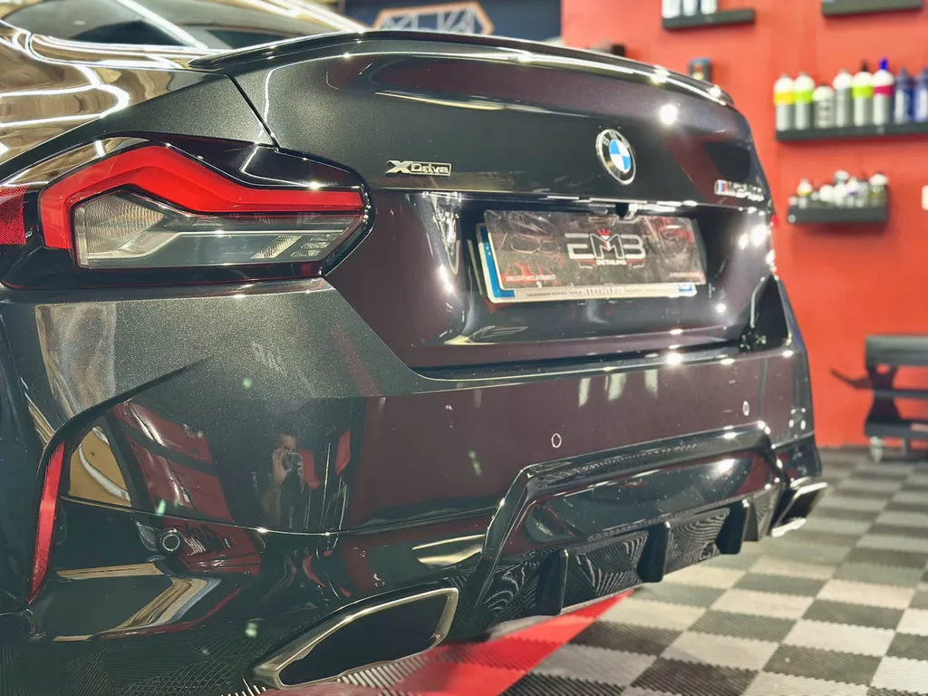 Detailing polissage protection carrosserie spécialiste BMW série 2 Brignais